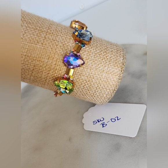Jewelry - Elegant Multi-Color Bracelet Princess Crystal Style